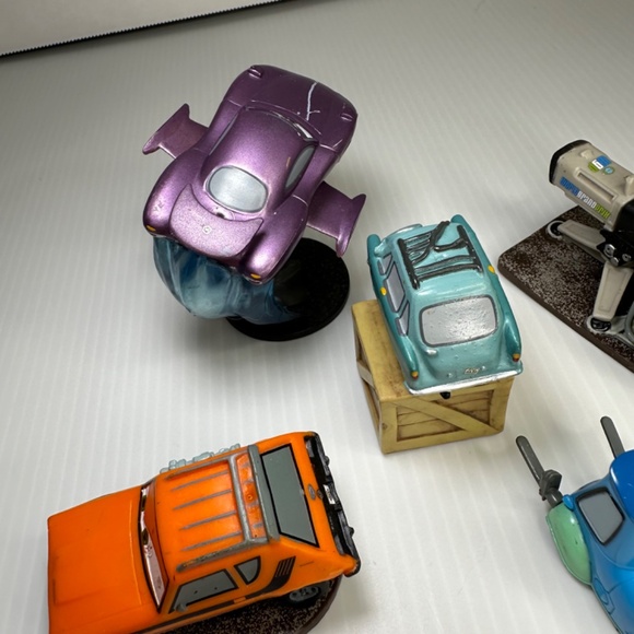 Disney Pixar Cars Lot of 5 PVC on Stand Base/Cake Topper Holley, Grem, Pacer,Pro - Picture 9 of 12